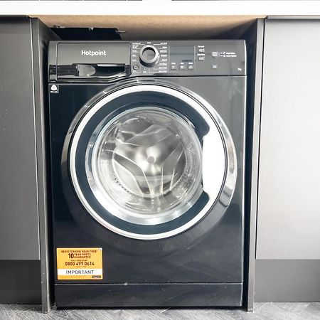 Newly Refurbished 6 Person En-Suite Apartment Tyne & Wear Newcastle Upon Tyne Killingworth Ngoại thất bức ảnh