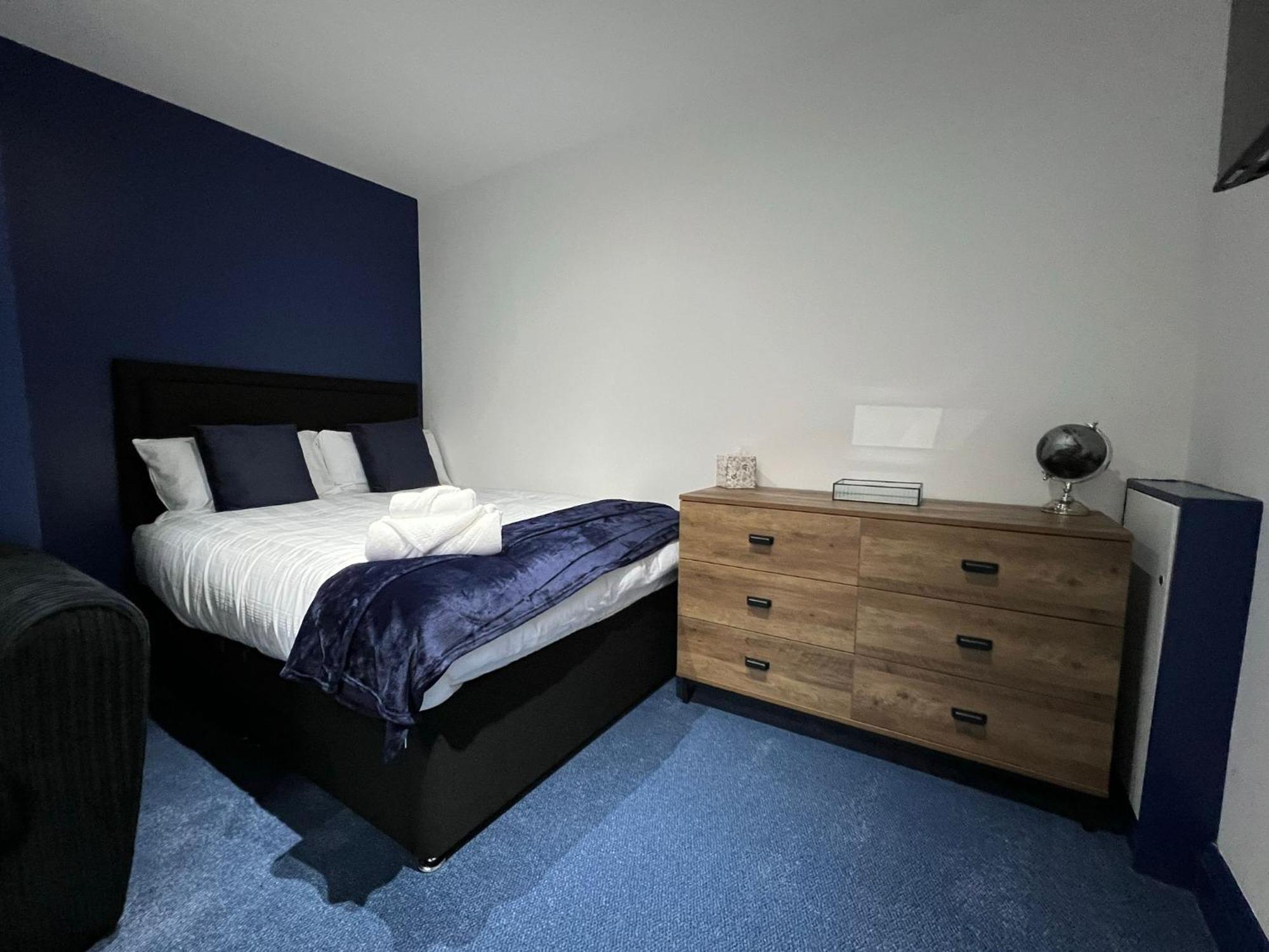 Newly Refurbished 6 Person En-Suite Apartment Tyne & Wear Newcastle Upon Tyne Killingworth Ngoại thất bức ảnh