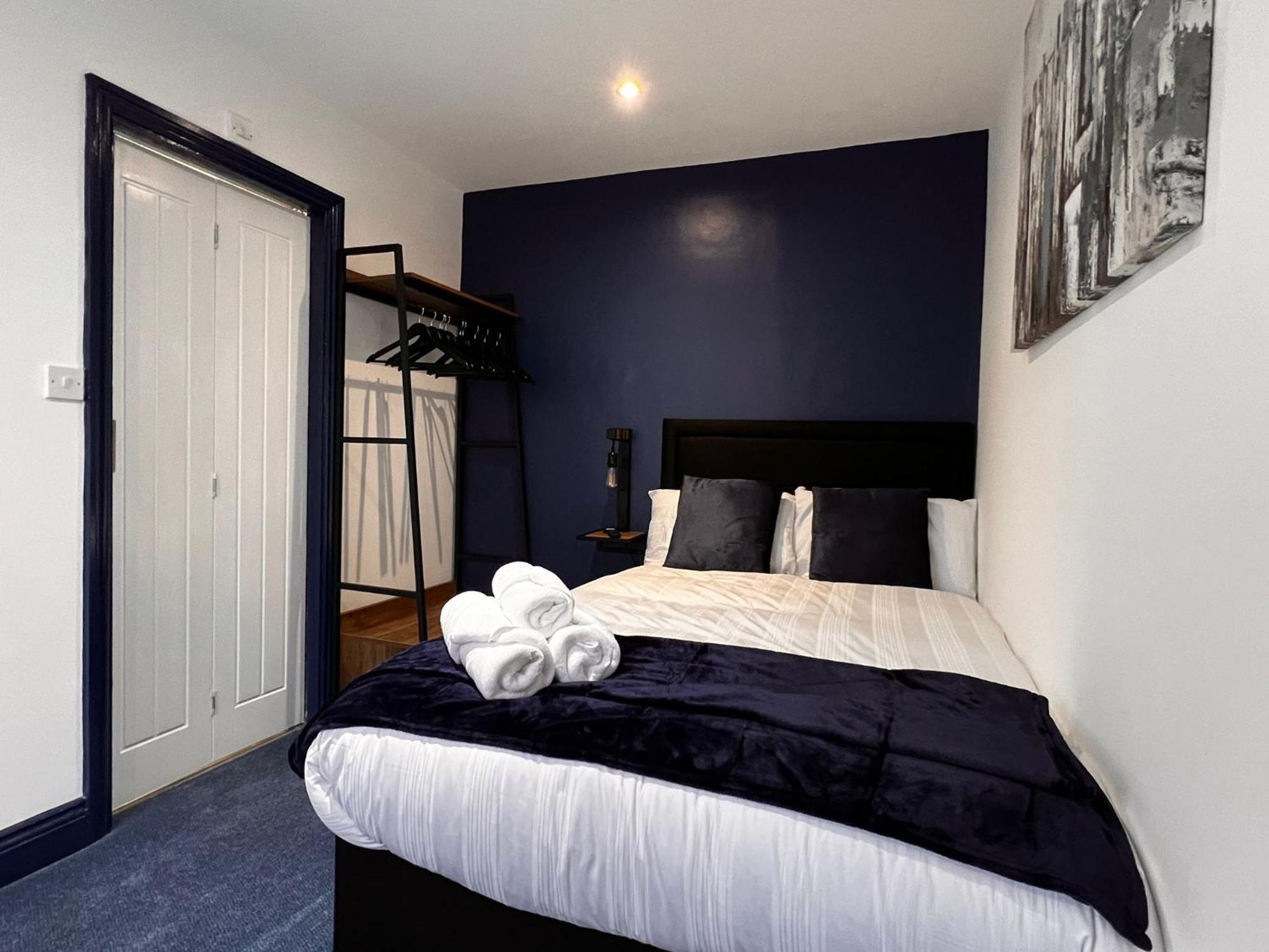 Newly Refurbished 6 Person En-Suite Apartment Tyne & Wear Newcastle Upon Tyne Killingworth Ngoại thất bức ảnh