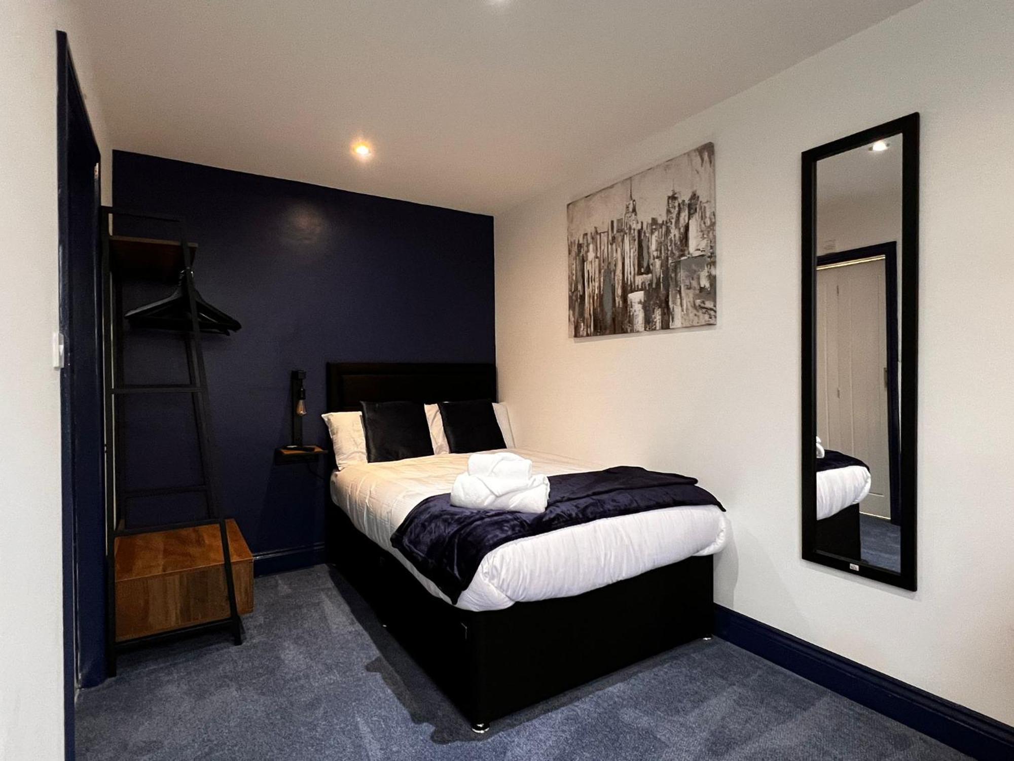 Newly Refurbished 6 Person En-Suite Apartment Tyne & Wear Newcastle Upon Tyne Killingworth Ngoại thất bức ảnh